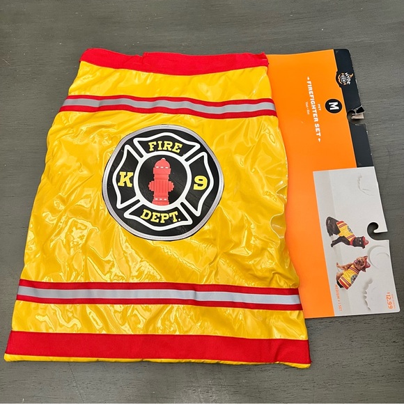 NEW Hide & Eek Dog Cat Firefighter Yellow Jacket Only Costume M Up To 50 Lbs - Picture 2 of 2